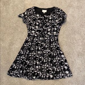 Black & white mini dress